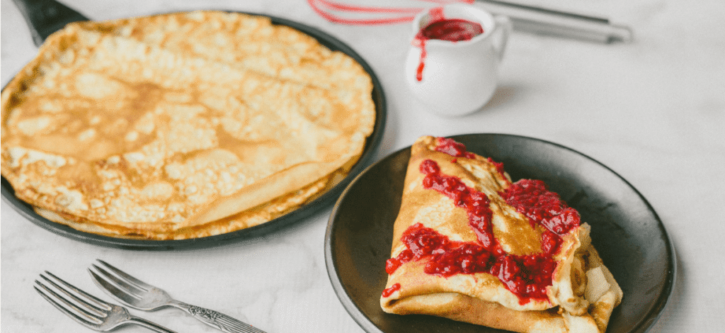 Crêpes aux poires et framboises