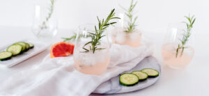 Mocktail pamplemousse, concombre et romarin
