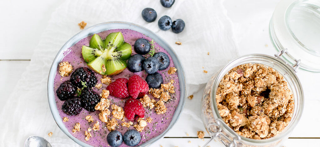 Açaï bowl & granola maison