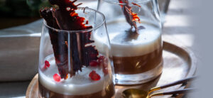 Mousse au chocolat noir et flan coco